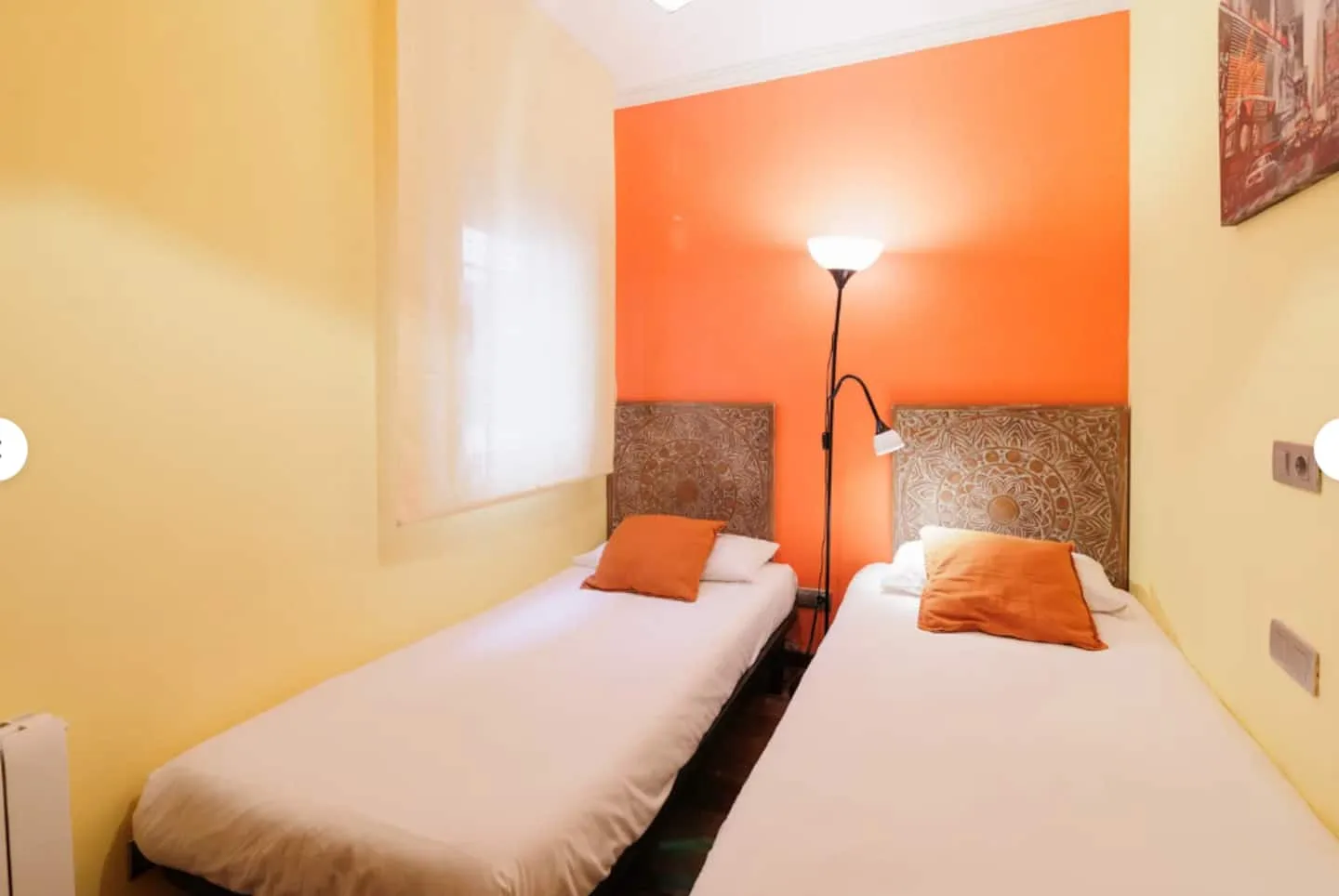 Habitación con dos camas individuales