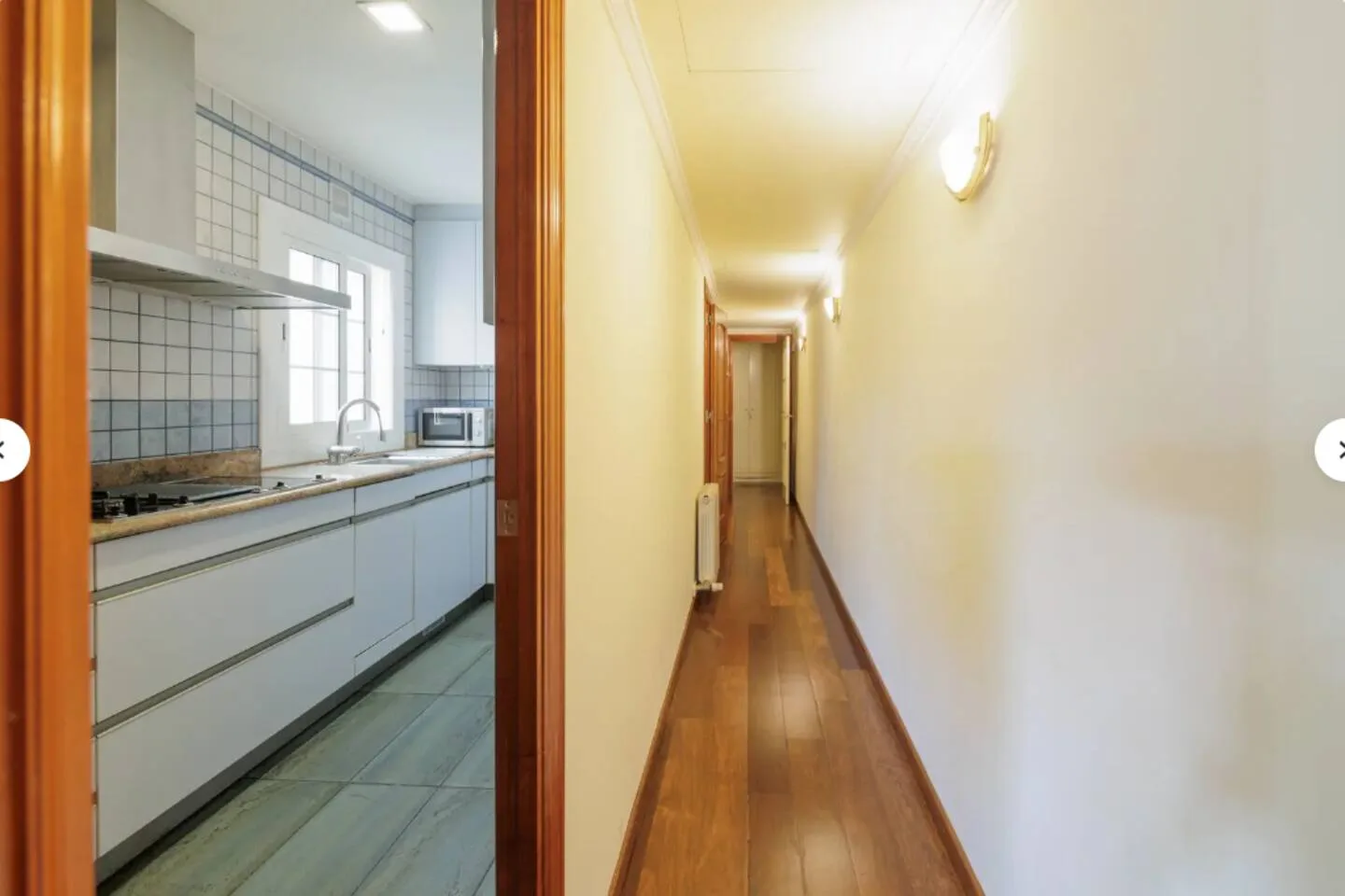 Pasillo del apartamento